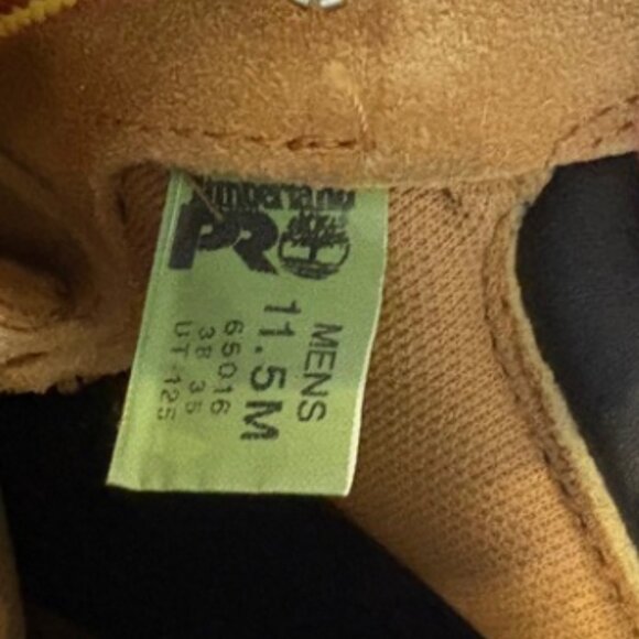 Mens Timberland Boots - size 11.5 - Picture 3 of 3